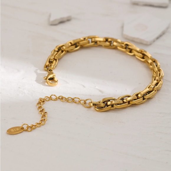 NEW 18K Gold Plated Link Chain Bracelet - Picture 1 of 5